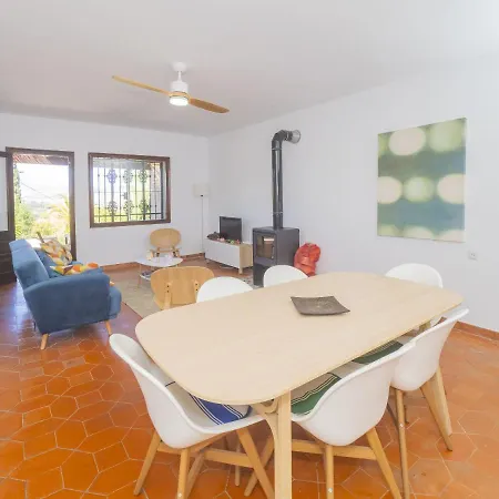 Cubo's La Maison De Mily Holiday home *